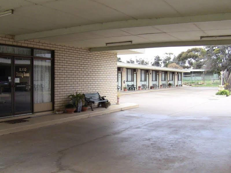 Mount Wycheproof Motor Inn Exterior foto